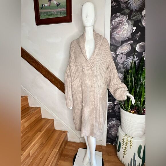 Free People LOVESHACKFANCY
GILLIES DUSTER / size M-L - Picture 6 of 11